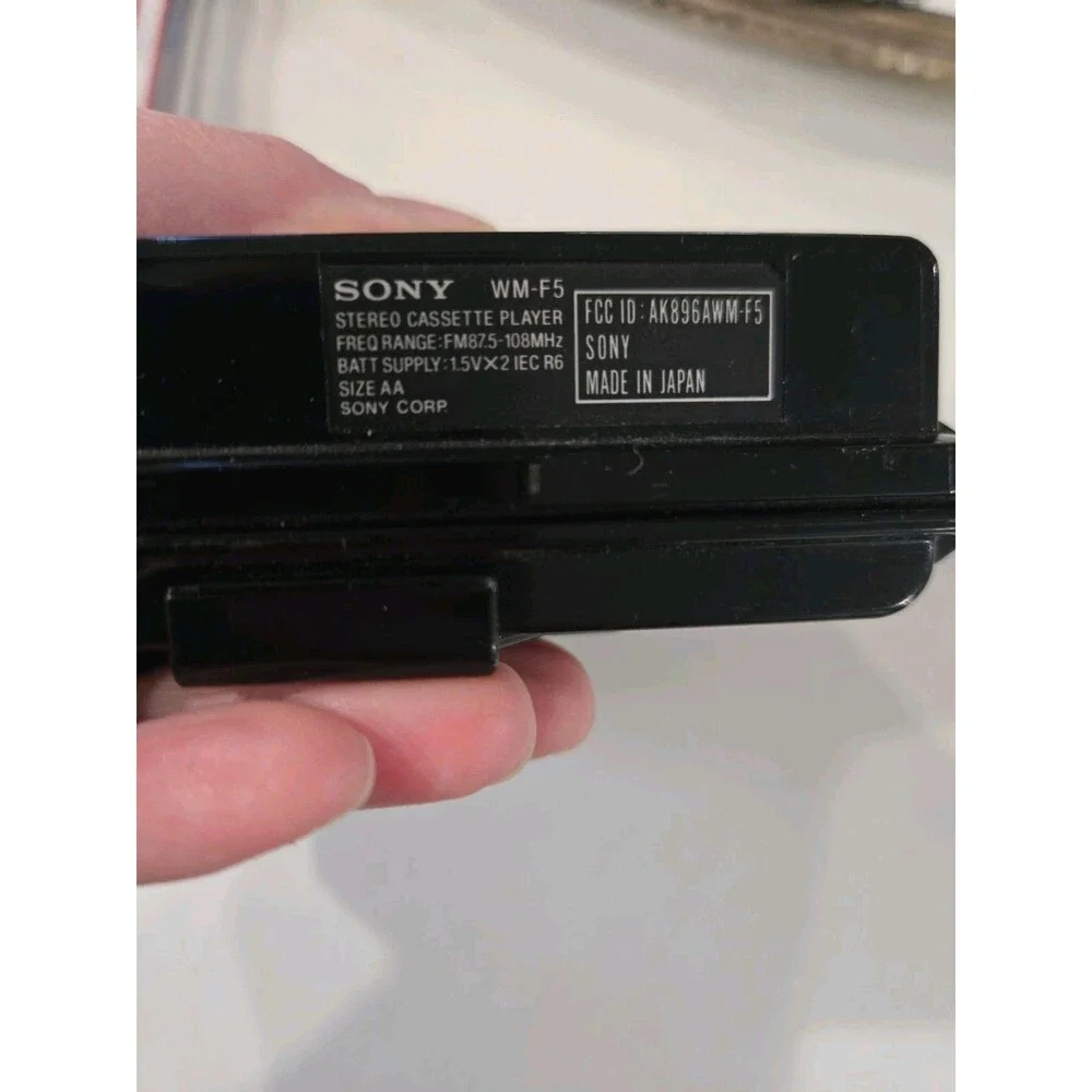 Sony Black Sports Walkman WM-F5 VTG Radio Cassette Tape Player READ